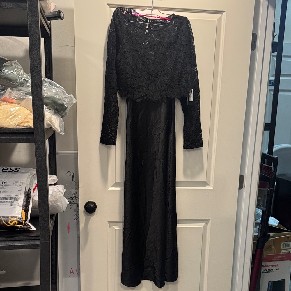 Marciano Elegant Black Lace Long Sleeve Evening Dress – Size L, New with Tags